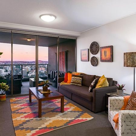 African Escape On Level 38 - Balcony With Views Брісбен Екстер'єр фото