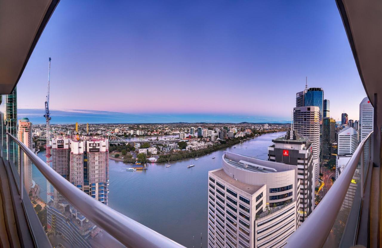 African Escape On Level 38 - Balcony With Views Брісбен Екстер'єр фото
