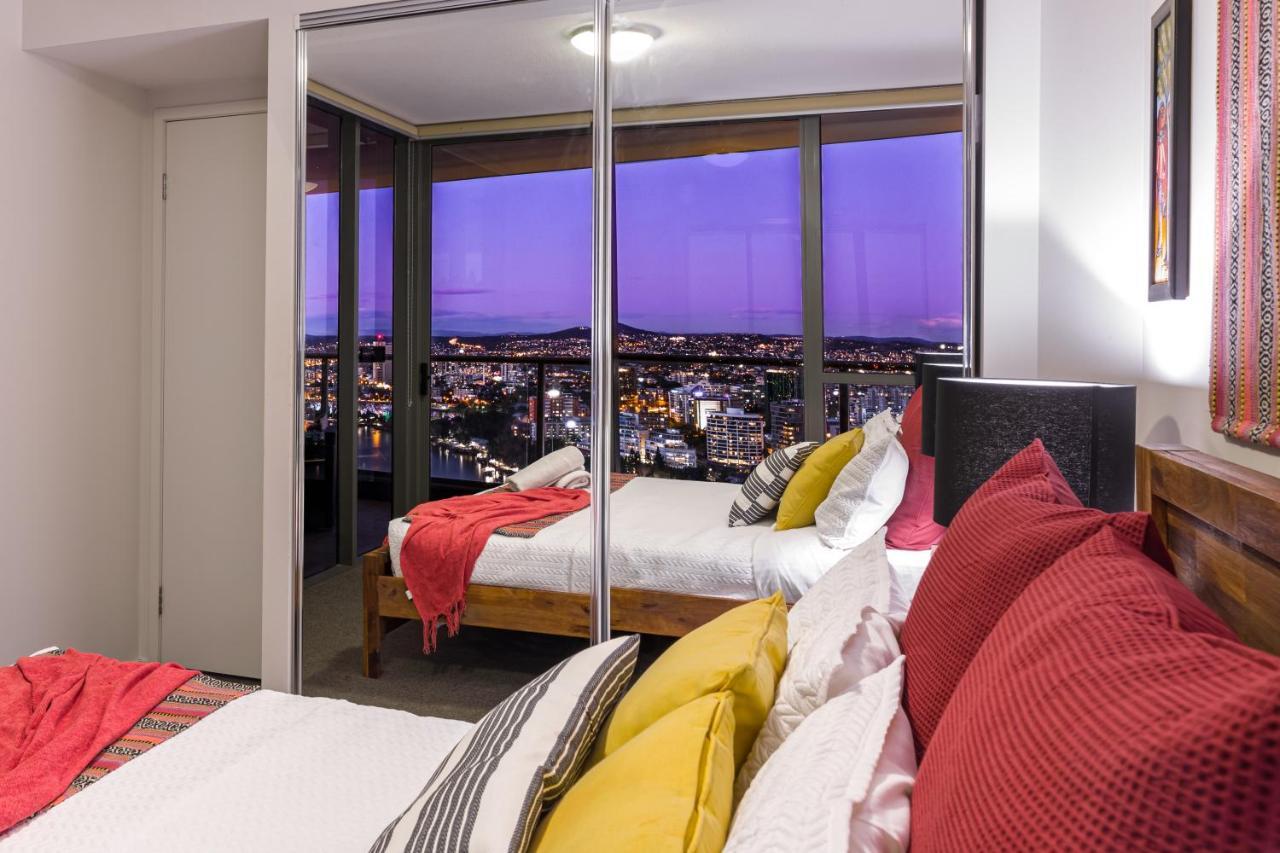 African Escape On Level 38 - Balcony With Views Брісбен Екстер'єр фото