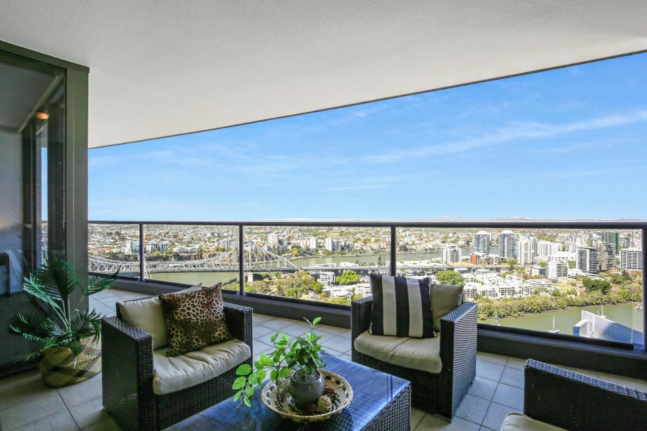 African Escape On Level 38 - Balcony With Views Брісбен Екстер'єр фото